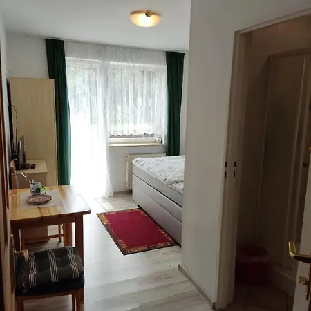Quarto em Acomodações Particulares Goscinne U Dany Jarosławiec